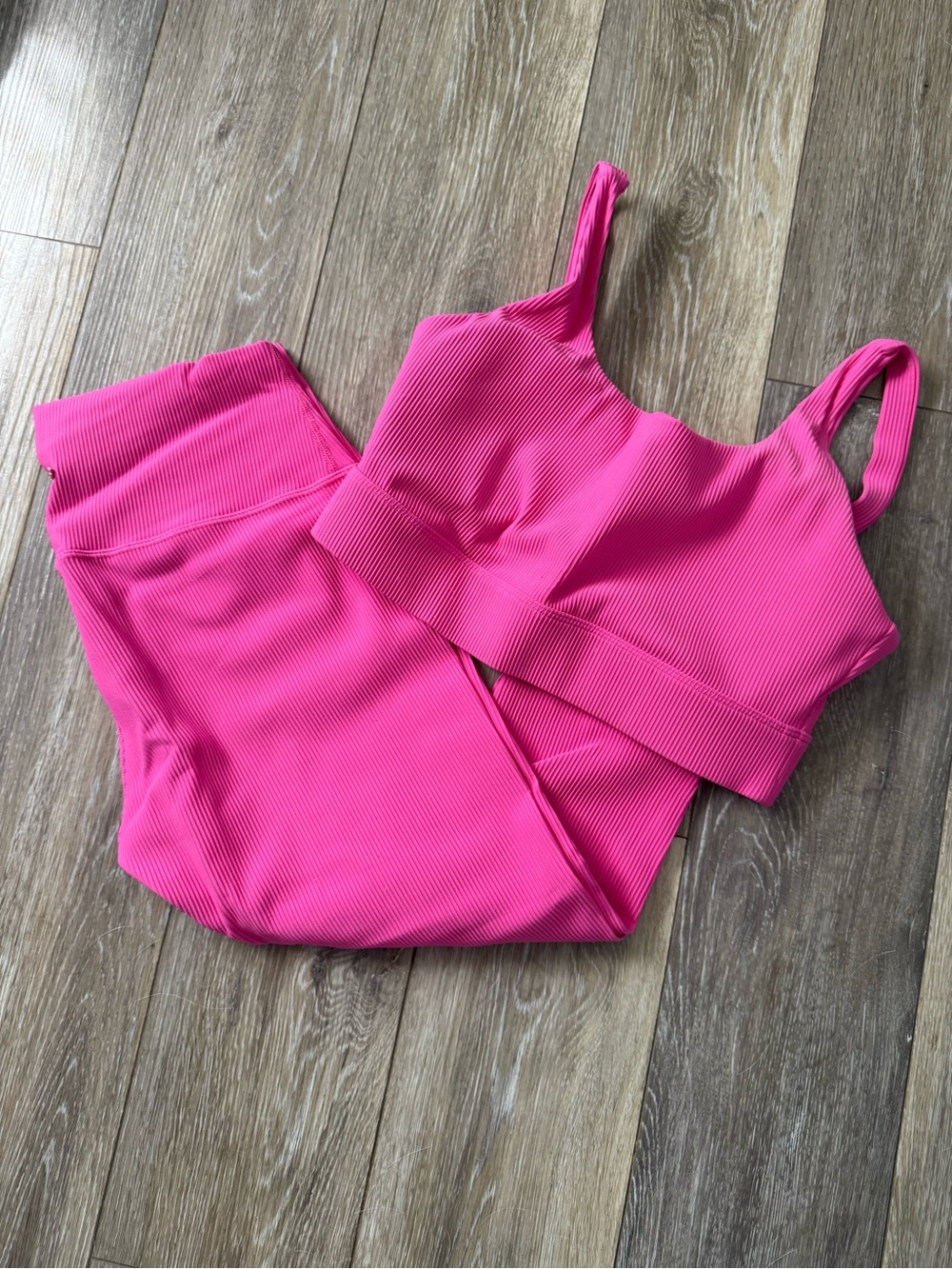 Zyia Women’s Hot Pink Ribbed Two-Piece Active Set NWOT